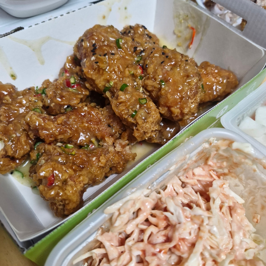 자담치킨 하남풍산점 사진 3