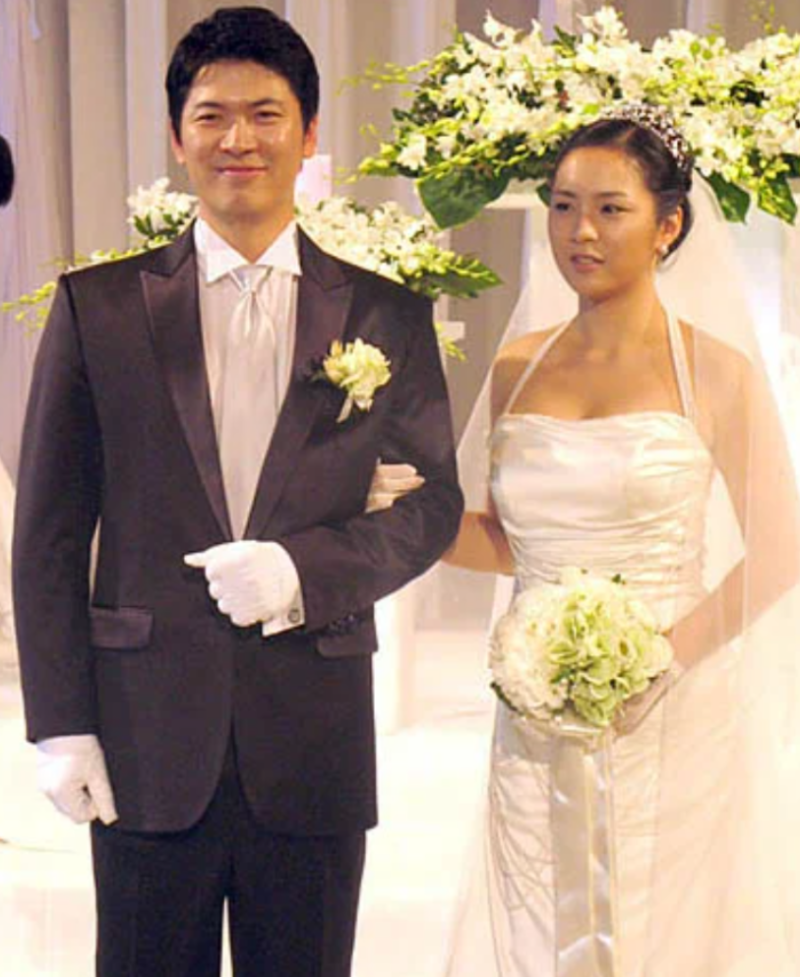 만난 지 이틀 만에 “결혼하자” 말한 톱배우, 결국 2달만에 결혼한 톱배우 결혼 스토리.jpg