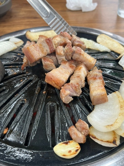 제주 도두동맛집 섬머리숯불구이 | 제주공항 10분 거리 찐 로컬 흑돼지집 솔직후기