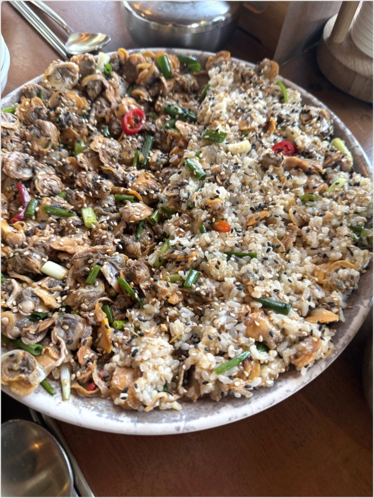 <b>동궁</b>과월지 맛집 향화정 꼬막비빔밥 한식