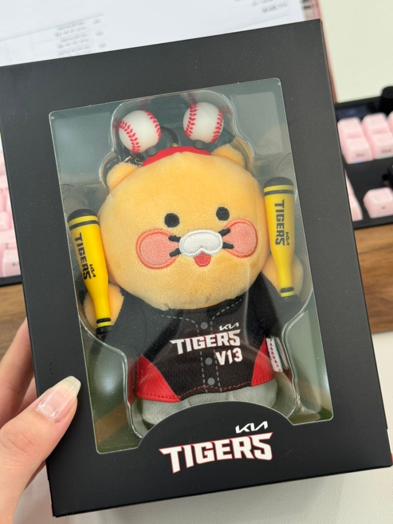 기아타이거즈 춘식이 인형 키링