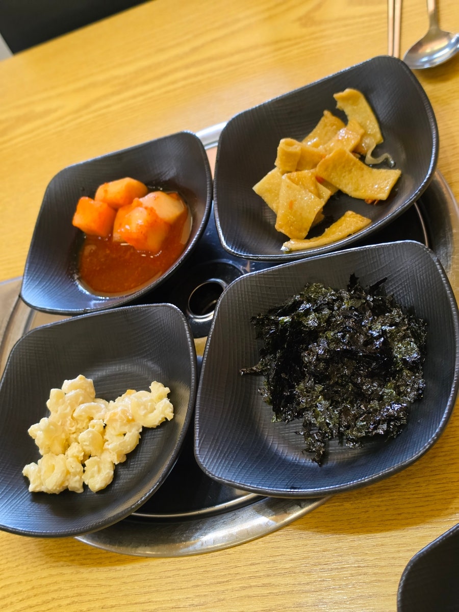 Gimchijjigaemihwasikdang Hyangnamjeom photo 5