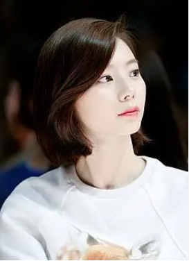 박수진 프로필 총정리｜슈가 출신 배우·배용준 결혼·두 자녀·테이스티 로드·하와이 근황