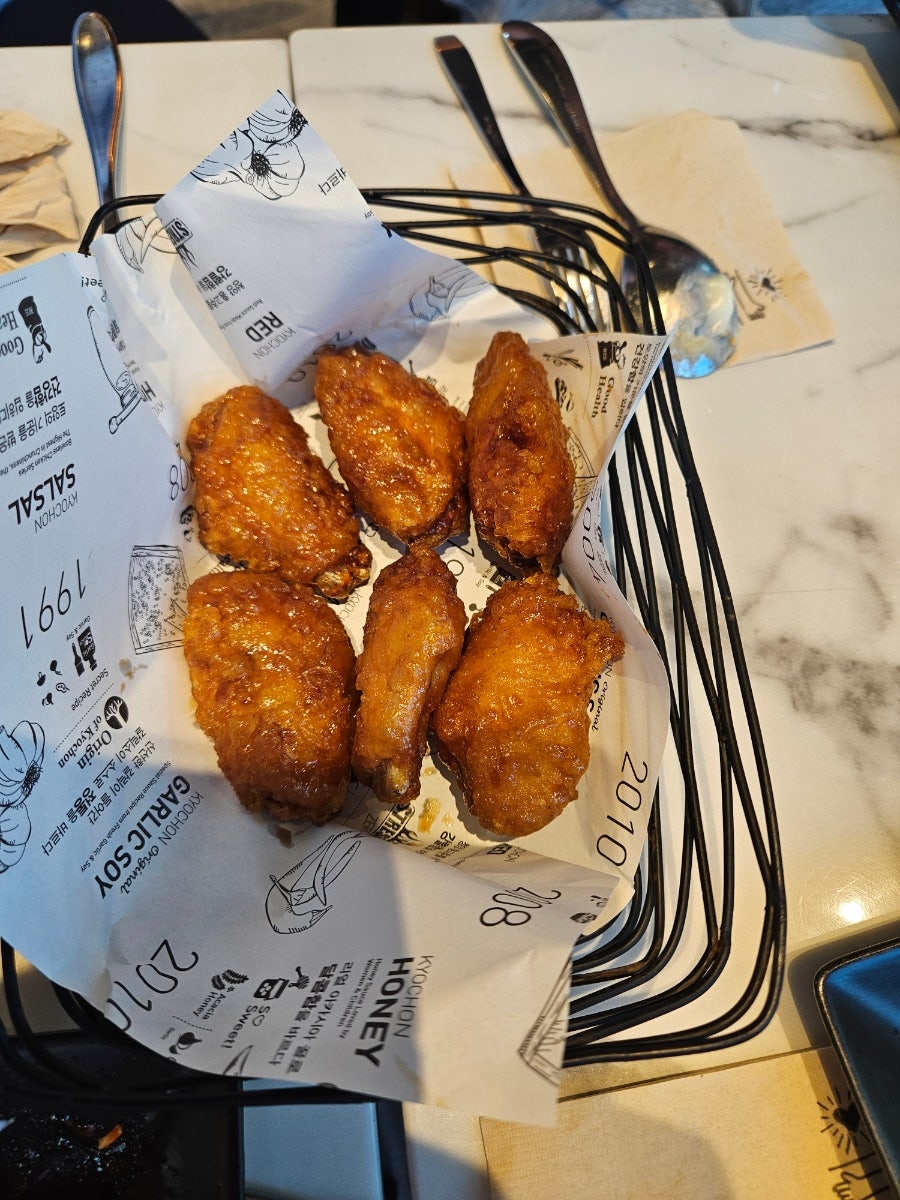 교촌치킨 신봉점 사진 5