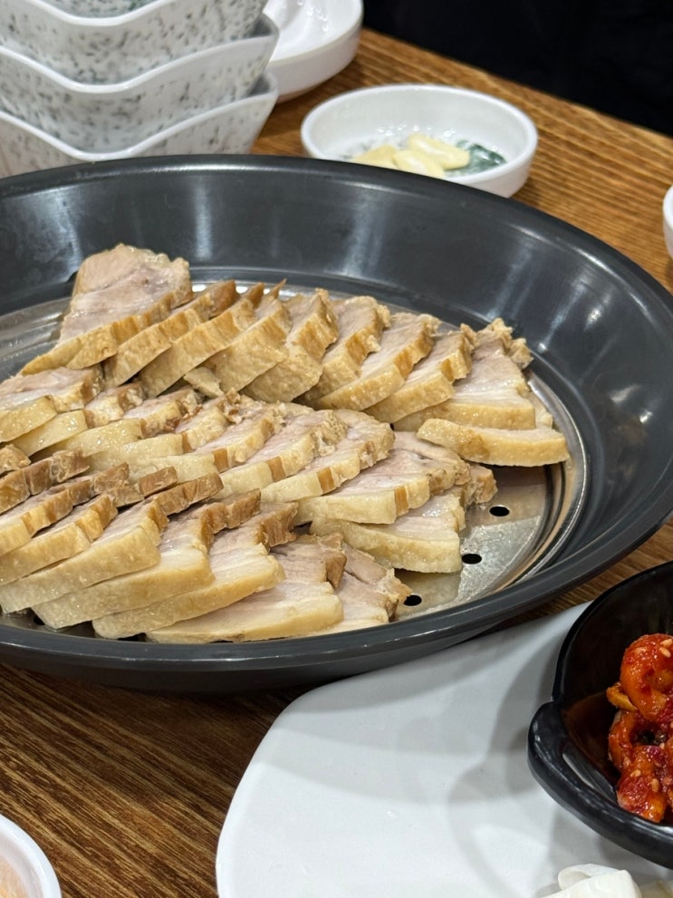  선부동맛집 굴따러가세 갑오징어숙회보쌈세트 후기