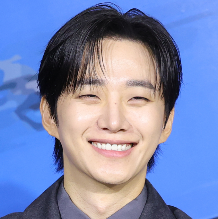 이준호 넷플릭스 바이킹 재벌 3세 변신, "킹더랜드와는 전혀 다르다" — ASEA 2026 2관왕까지