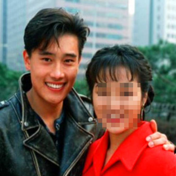曾被稱為「李炳憲的女人」的國民妹妹，整形副作用後重新站起來的女演員的反轉人生…