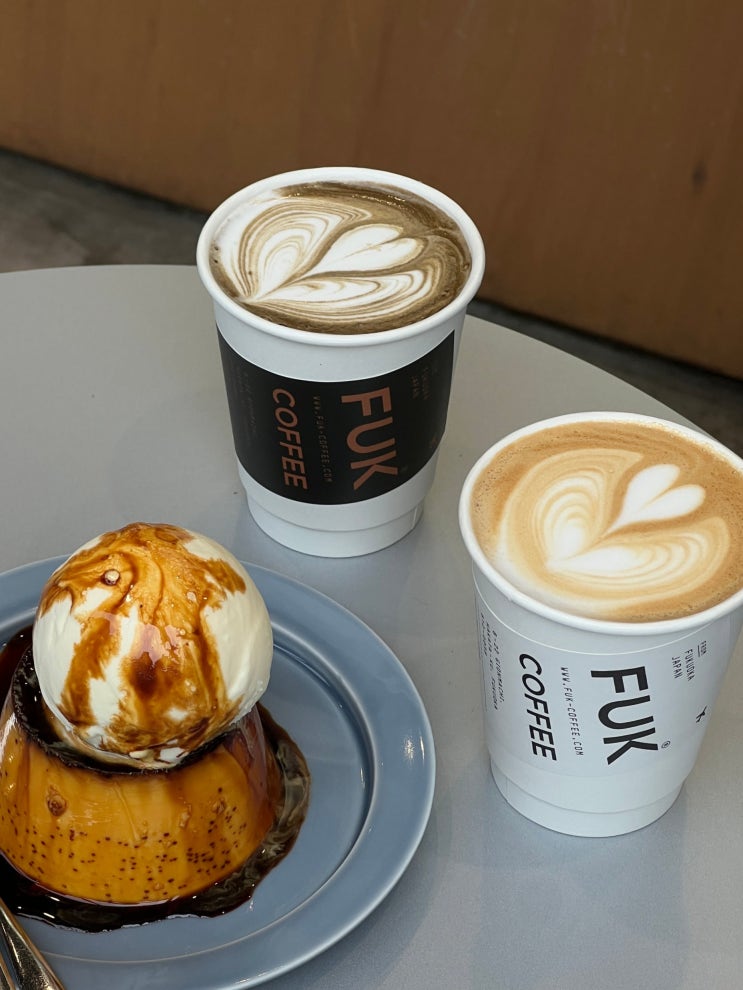  후쿠오카 감성 카페 : FUK COFFEE / 캐널시티 쇼핑 후 당 충전하기 좋은 곳