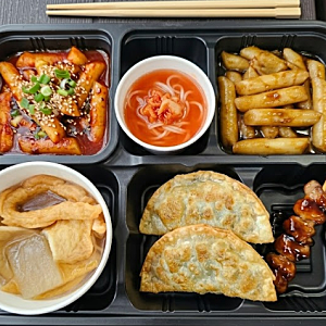 서촌 통인시장 엽전도시락 체험 후기 기름떡볶이 김치말이국수 먹거리 총정리