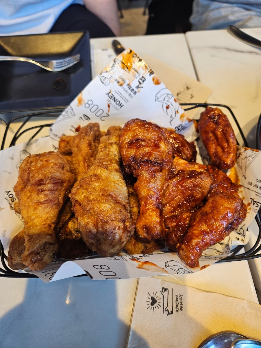 교촌치킨 신봉점 사진 4