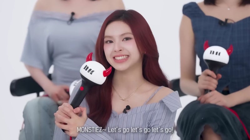 베이비몬스터 치키타, 유튜브 'BABYMONSTER' 속 오프숄더 셔츠 정보 : 비엔프롬 / 오프숄더 추천