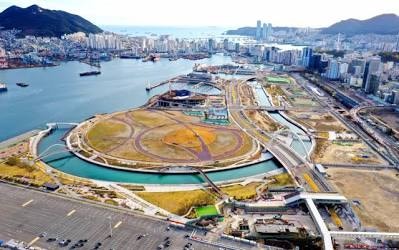 [건축사의 시선] 부산 북항 돔구장 vs 사직야구장 재건축, 동래구·동구 갈등의 진짜 이유와 ....