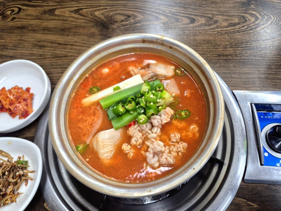 이열치열옛날양푼이동태찌개 용원본점 사진 6