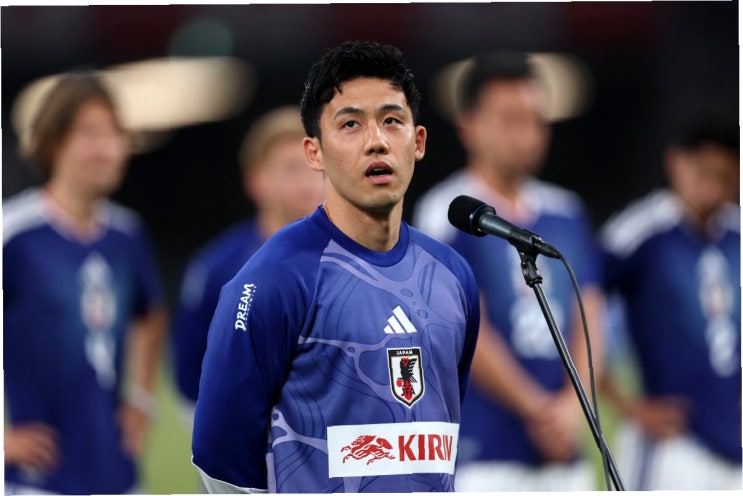 <b>일본 축구</b>의 심장, 엔도 와타루의 눈물겨운 작별: 월드컵 우승... 