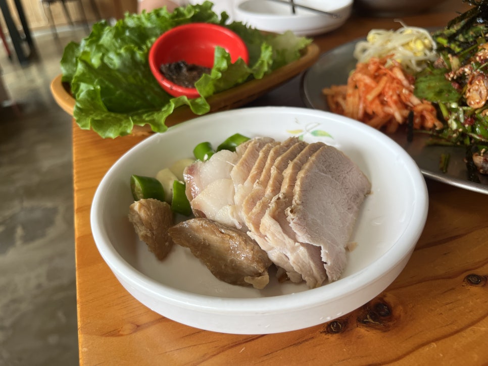 천마산장독대와보리밥 사진 3