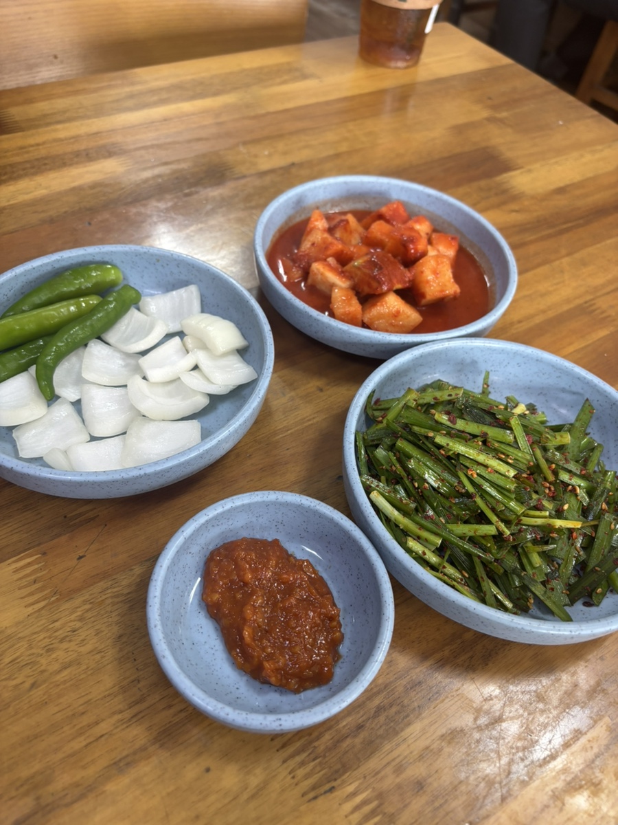 한경자굴국밥 감전점 사진 4
