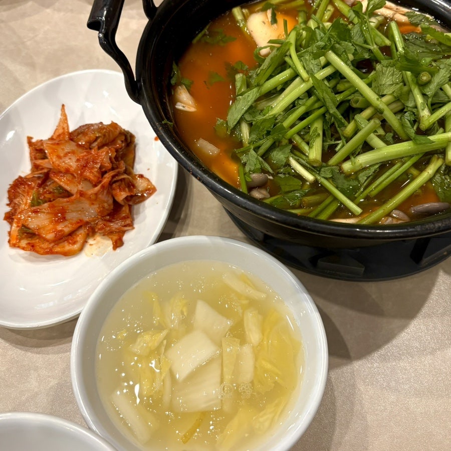 방이샤브칼국수 배곧점 사진 2