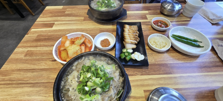  인천 연수동 맛집 제주은희네해장국 연수점, 해장국과 돔베고기 조합 후기