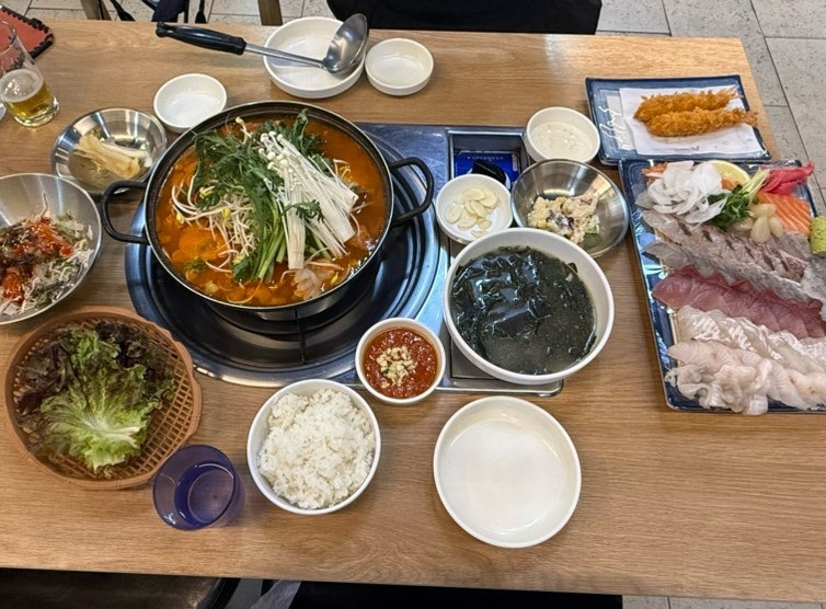속초오징어어시장 하안점 사진 3