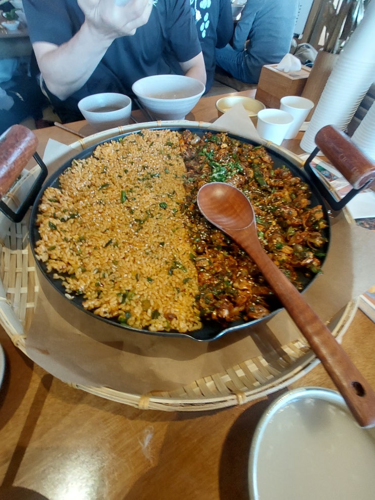  인천 영종도 데이트 점심 추천 바다앞꼬막집 꼬막 비빔밥 후기