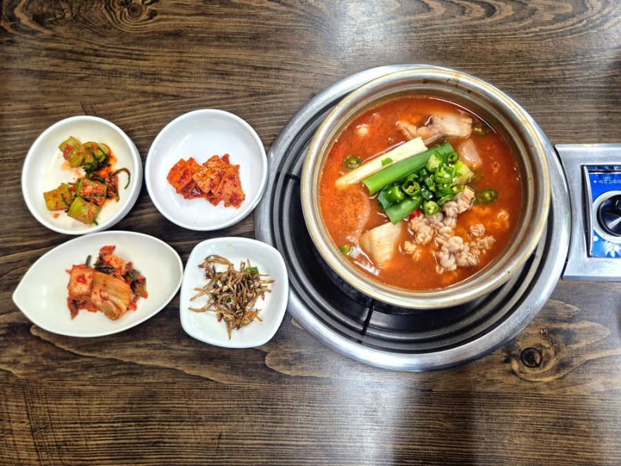 이열치열옛날양푼이동태찌개 용원본점 사진 5