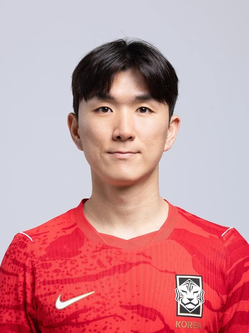 황인범 프로필 나이 와이프 연봉 키 결혼 아내 부인 자녀 부상 국가대표 월드컵 체코전 동점....
