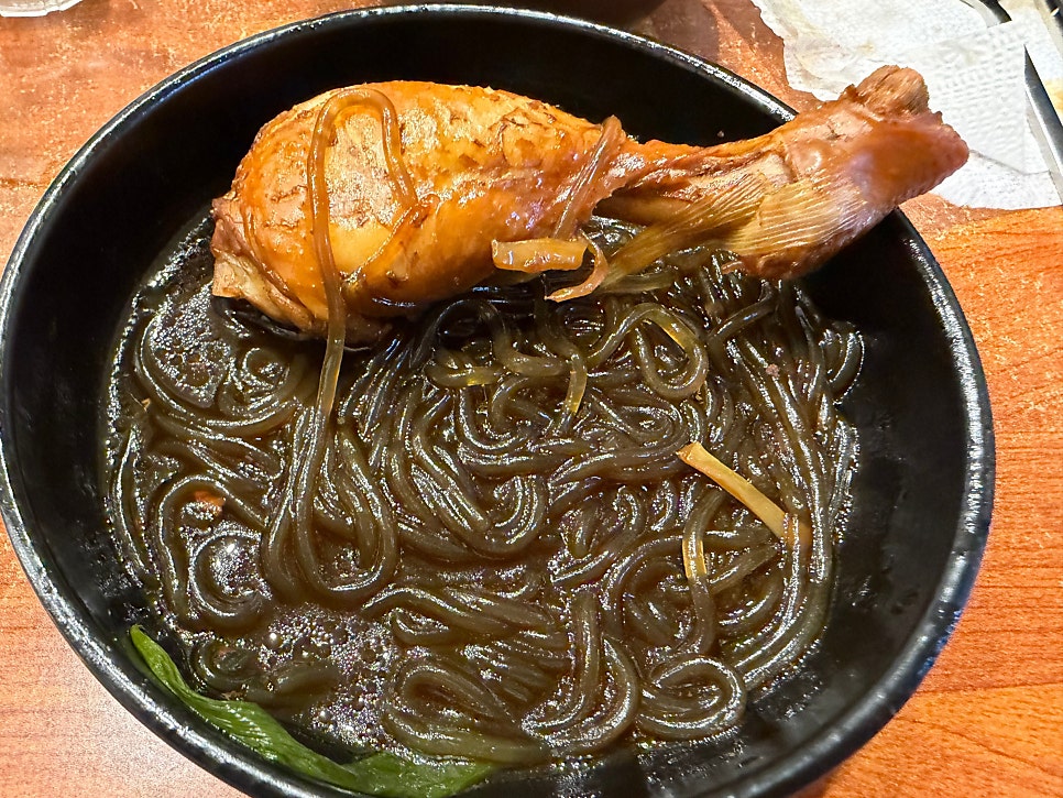 윤팔도닭곰탕전문점 사진 5