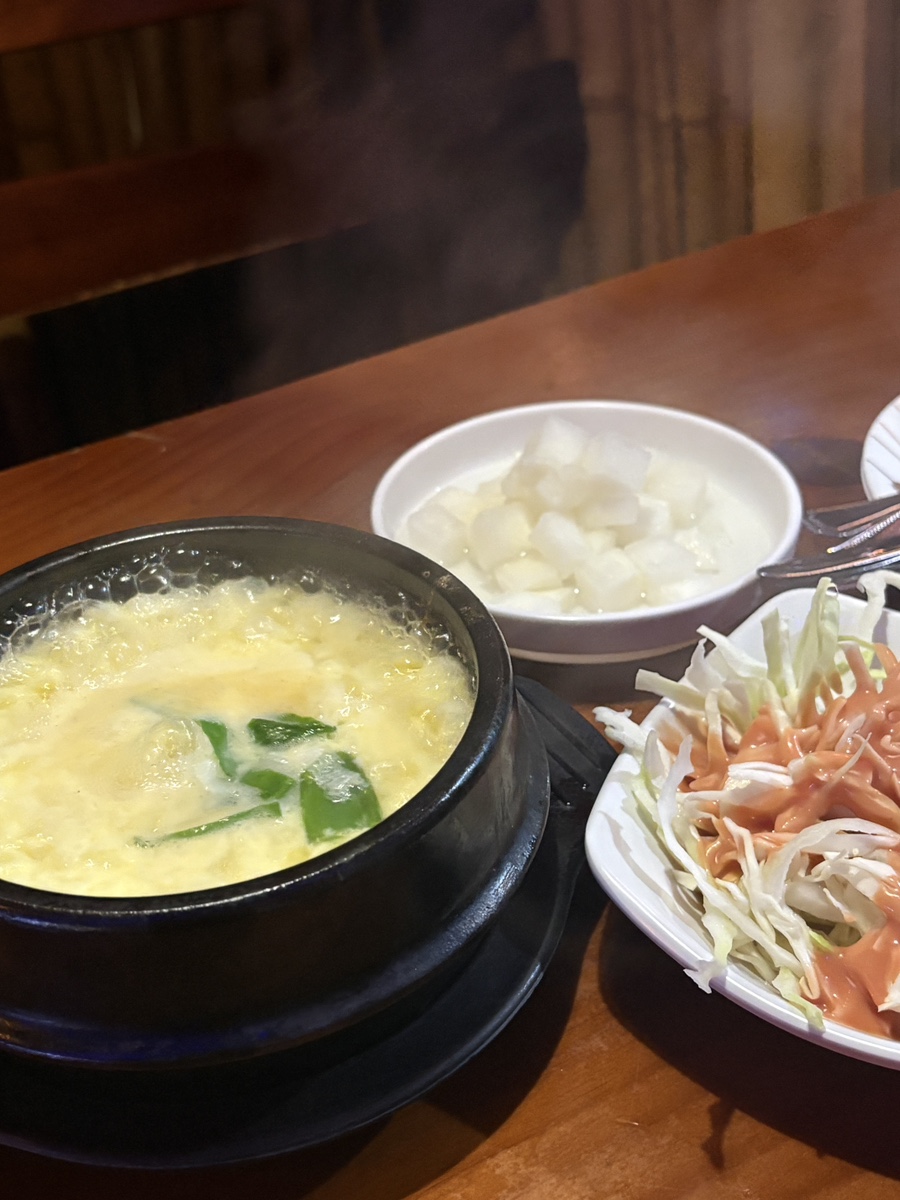 치킨영토 군포송정점 사진 4