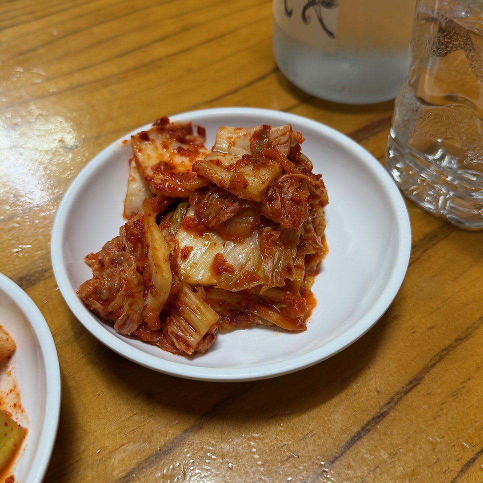 명산식당 사진 2