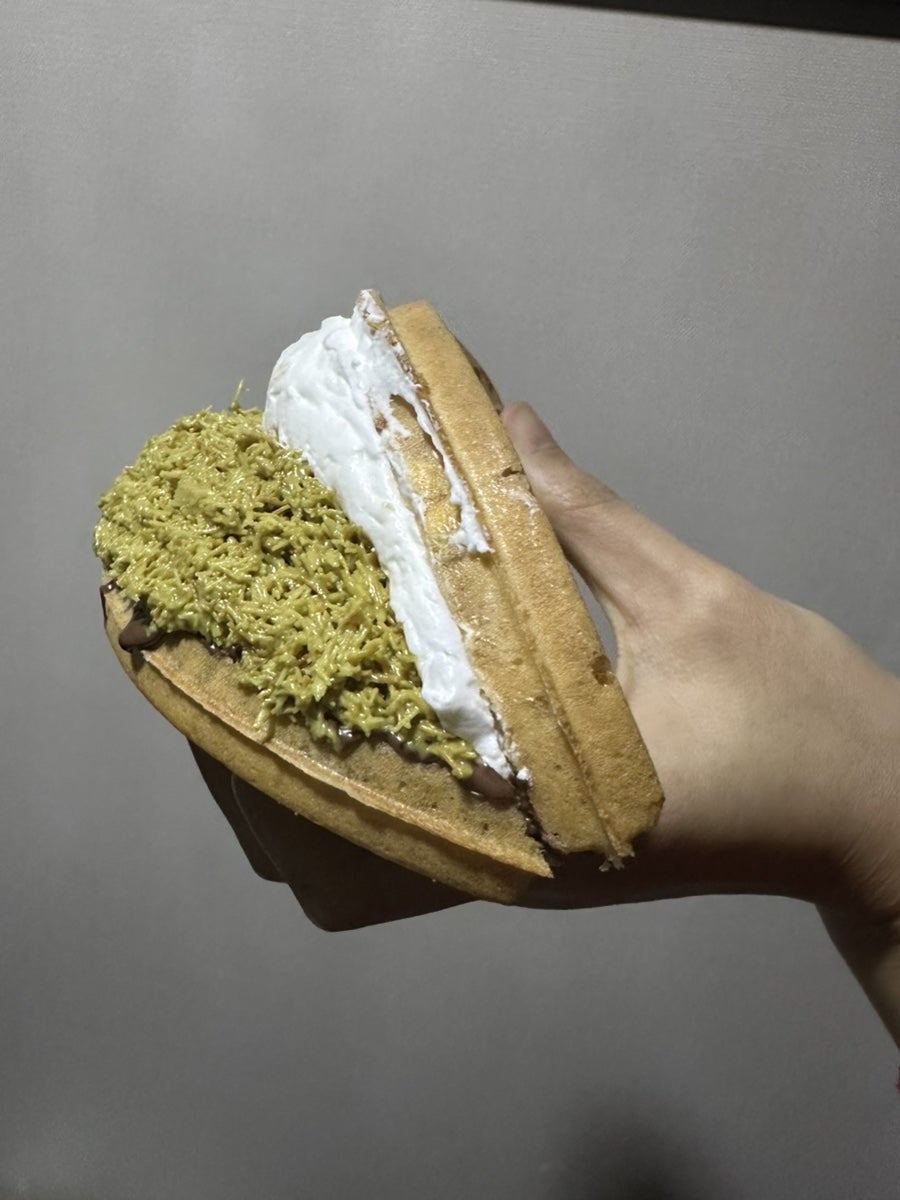 카페인중독 연수역점 사진 5