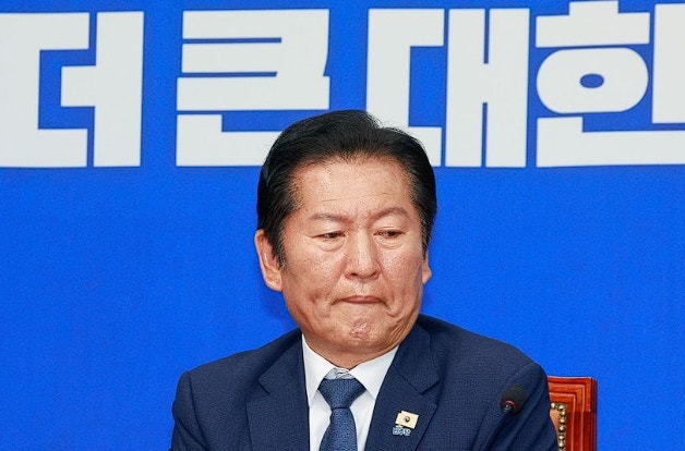 정청래 사퇴론의 핵심은 무엇인가?
