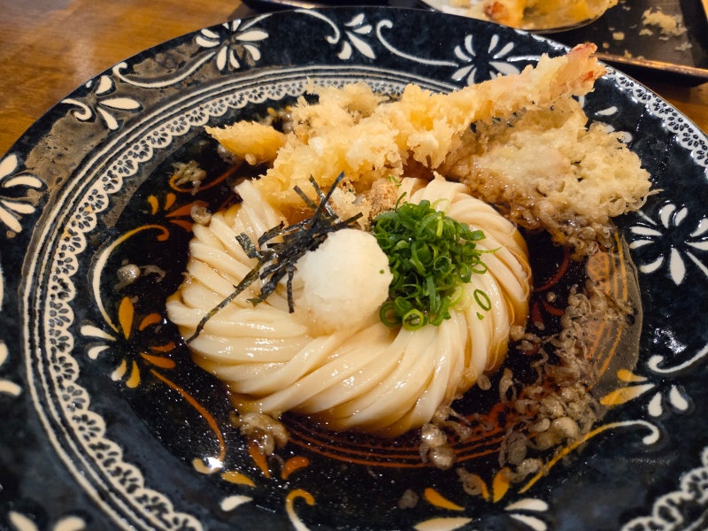 [목포우동집] 목포 평화광장 신상 맛집 점심 혼밥, 커플, 아기랑 가기 좋은 식당 우동이 완성....