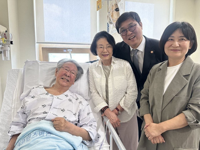 '수사반장'최불암 근황...입원 이유와 건강 상태는?
