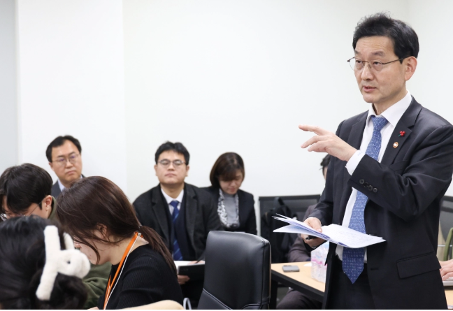 경찰 수사관 1인당 사건 5년 새 23% 급증 — <b>보완수사권 폐지</b>까... 