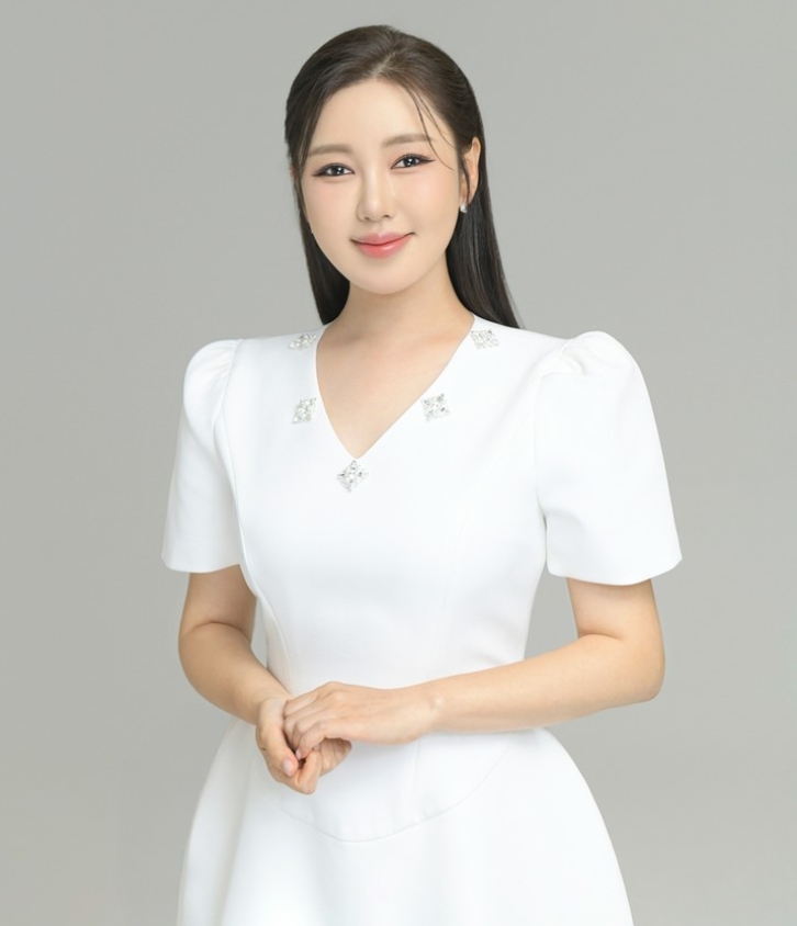 송가인, 김다현, 윤서령, 김상희, 문연주, 강유진, <b>오은정</b>... 