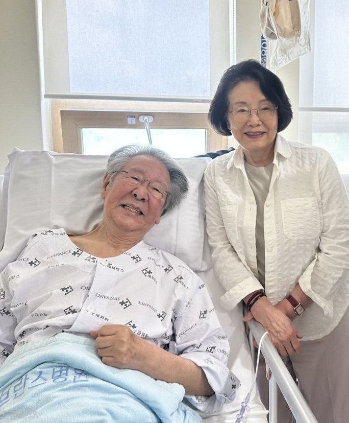 "여전히 아름답네" 입원한 최불암 곁지키는 <b>김민자</b>...최휘영... 
