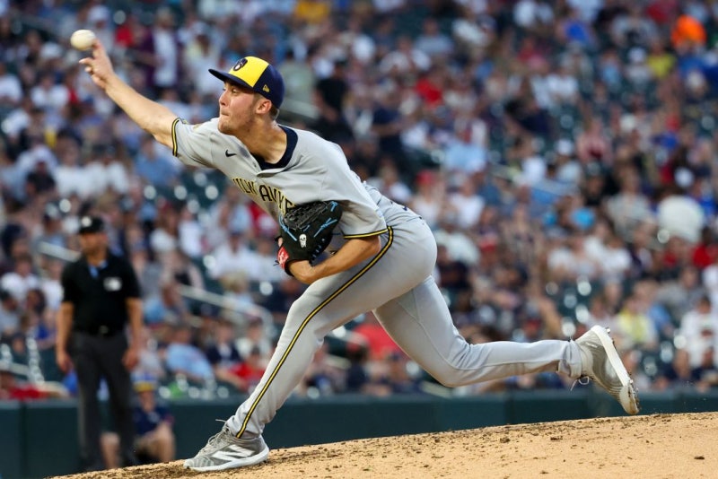 야구 역사를 새로 쓴 제이컵 미시오로스키, MLB를 뒤흔든 괴물 투수의 완벽한 밤