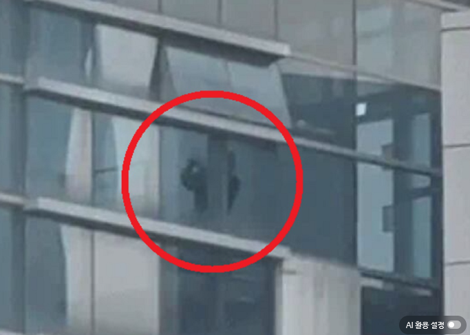  골프 스윙에 투표용지 논란까지…선관위, 국민 신뢰를 잃고 있다!