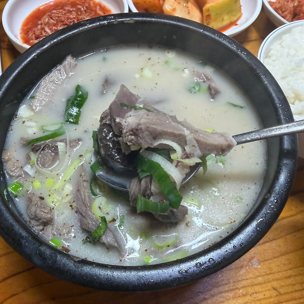 명산식당 사진 1