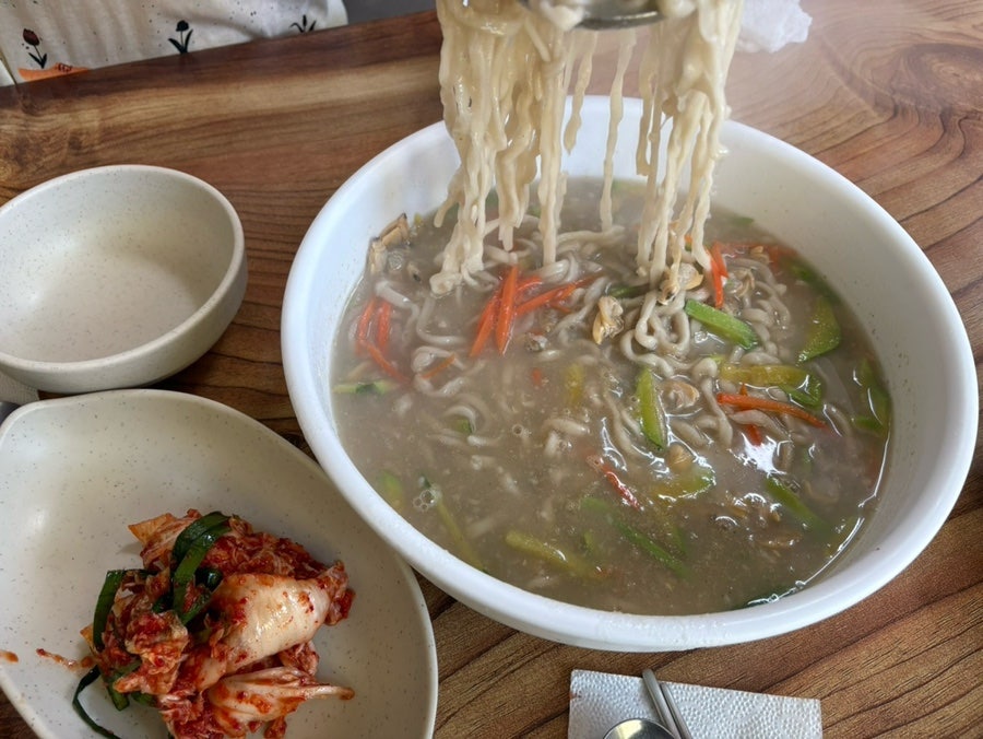 봉가우리밀칼국수 사진 6