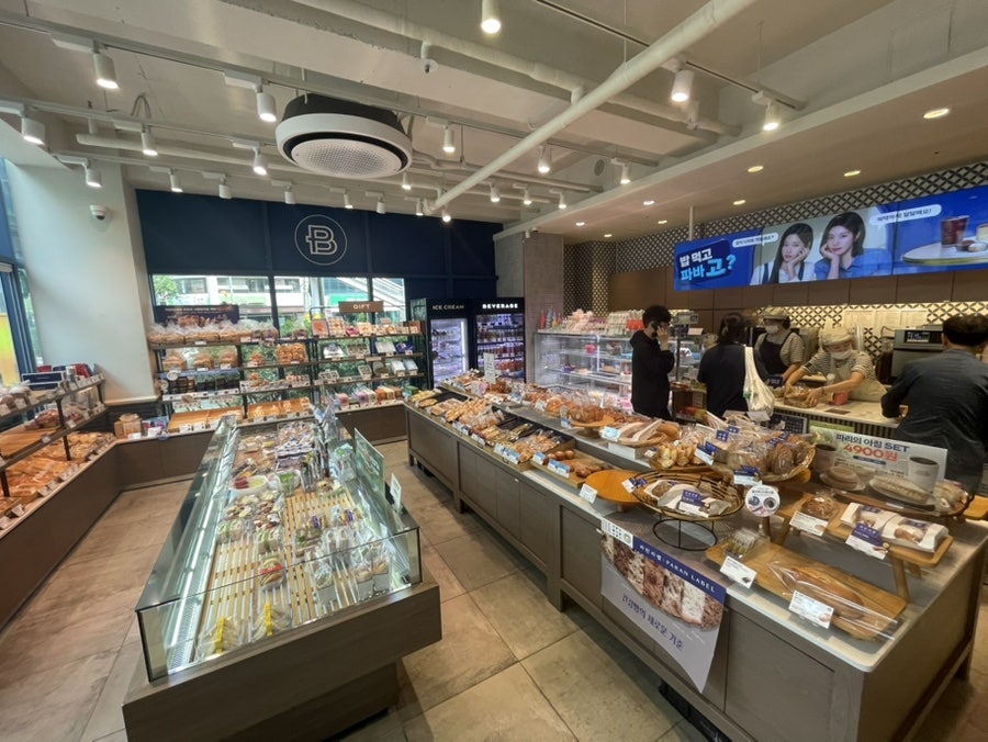 파리바게뜨 독산역점 사진 3