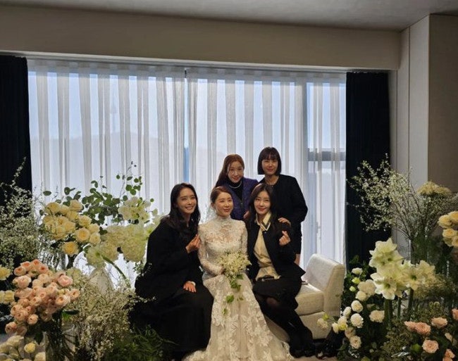 서인영·하주연 무대 어깨빵 논란, 대체 무대 뒤에선 무슨 일이?