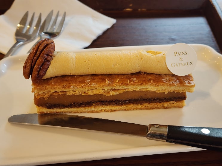  프랑스 셰프가 직접 만드는 빵과 케이크, 남양주 베이커리 카페 빵에갸또