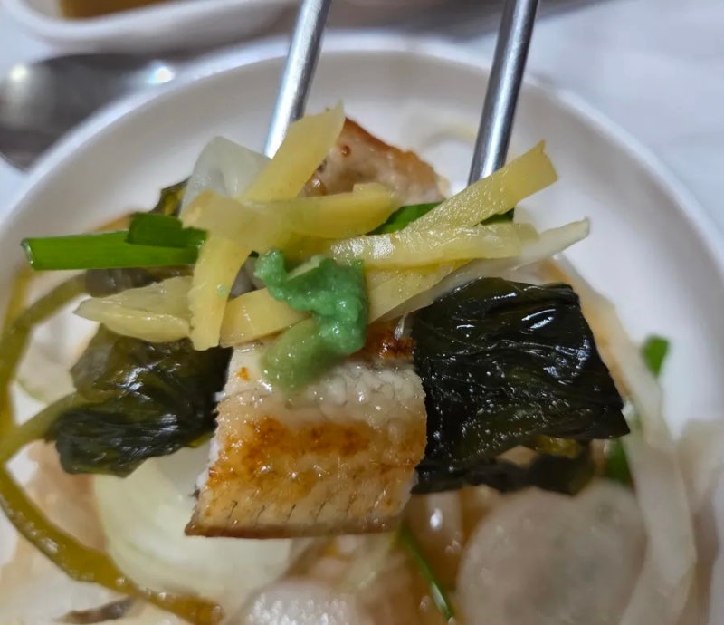 [서산 맛집] 상호명에 속지 마세요! 다 구워주는 역대급 가성비 장어 맛집 '금강민물셀프장어....
