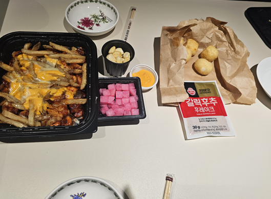 기영이숯불두마리치킨 천안성환점 사진 1
