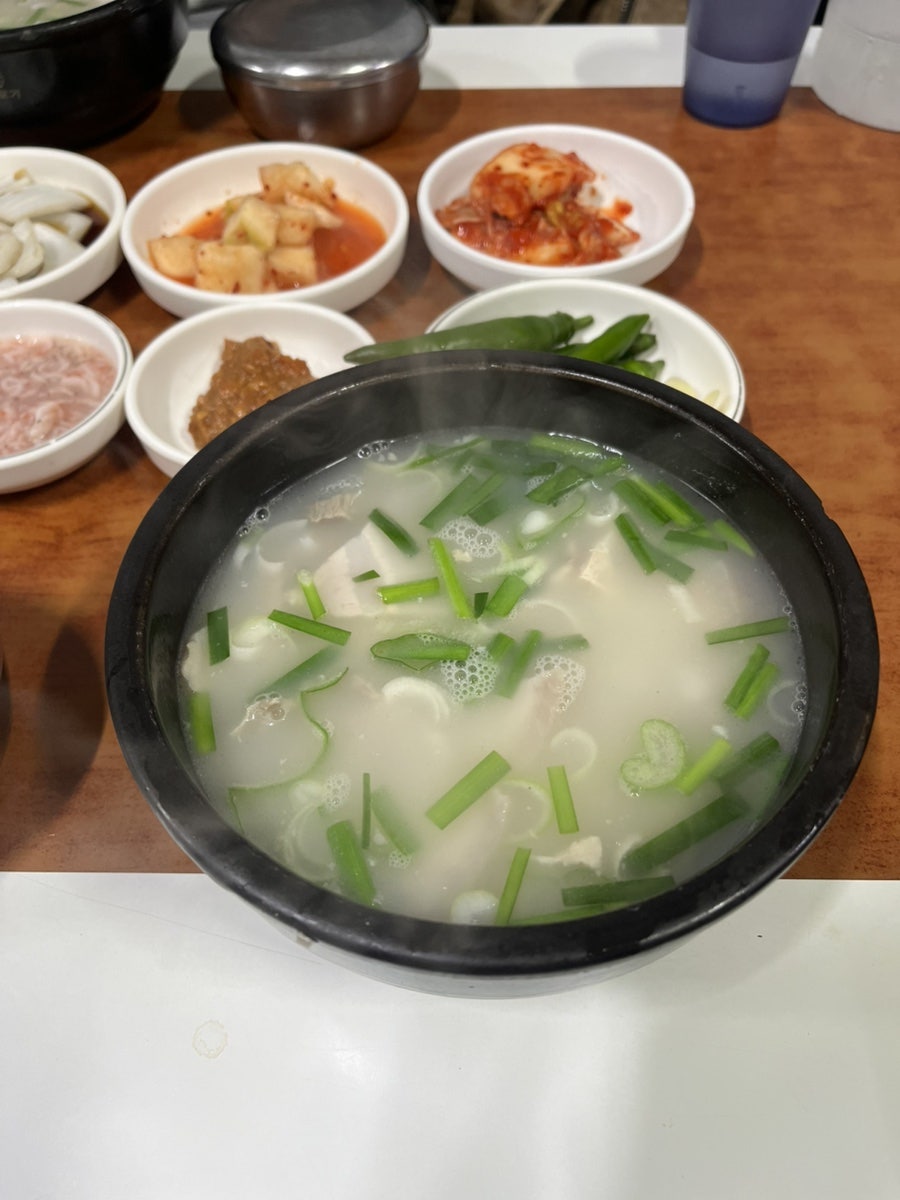 돈돼지국밥 사진 5