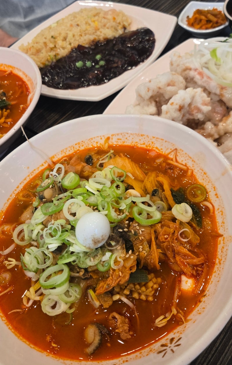의왕청계맛집 제대로 된 불맛 한 그릇 짬뽕지존 후기