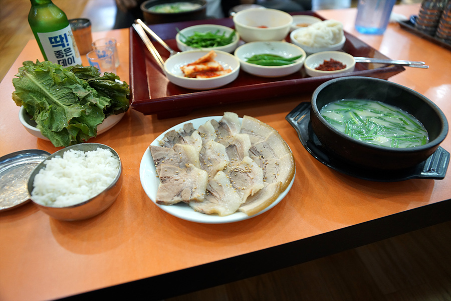 장수촌순대돼지국밥 덕포점 사진 5