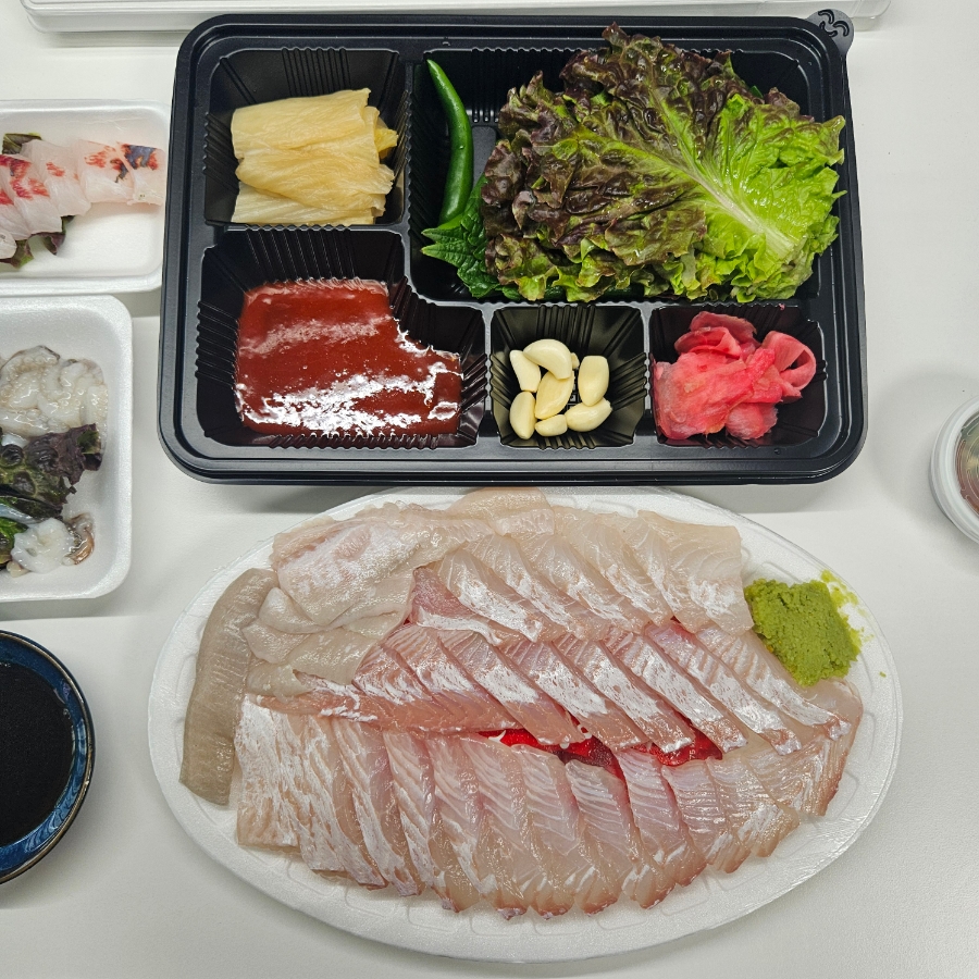 홍선생 횟집 사진 1