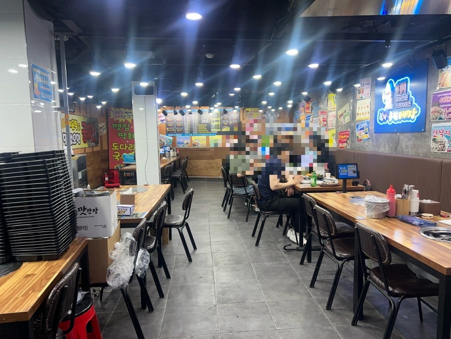 탐나종합어시장 신금호역점 사진 4